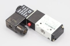 Elektromagnetický rozvaděč vzduchu 3/2 G1/8" 12V DC